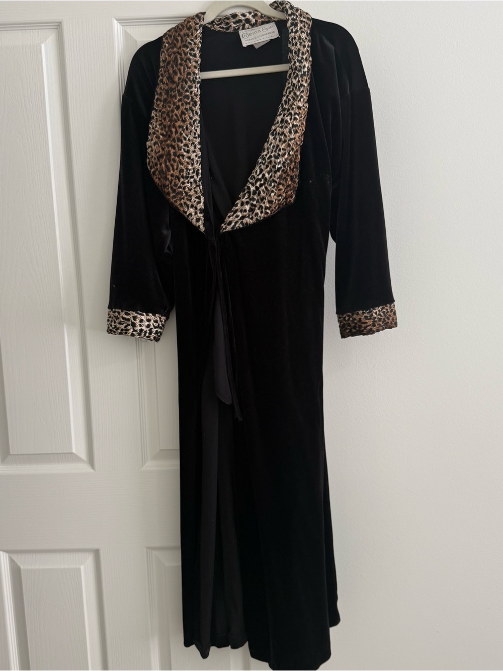 Vintage Velvet Robe with Leopard Trim
